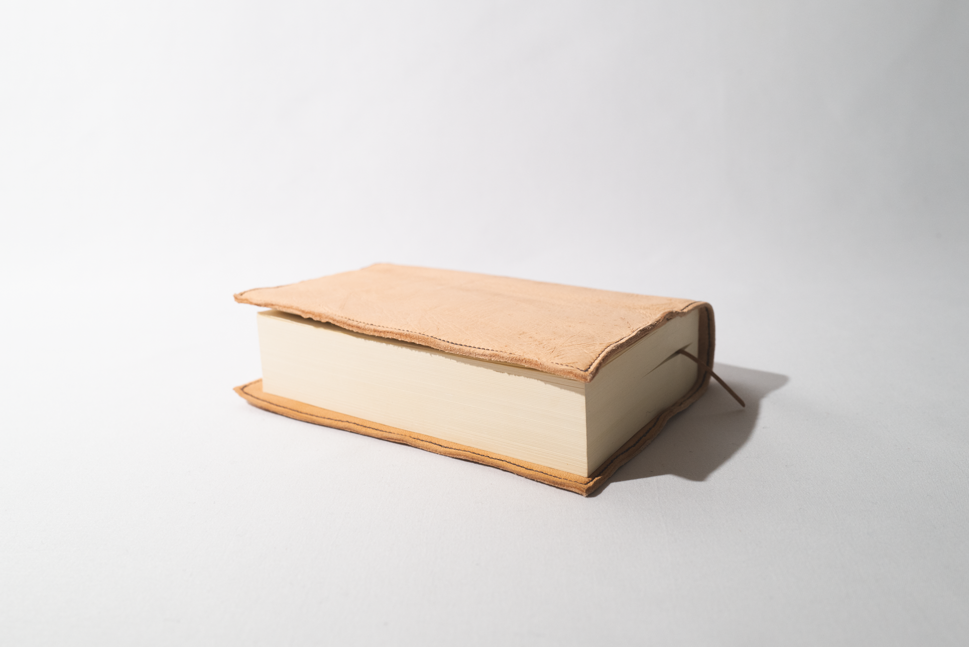 Book Cover ”Paperback”