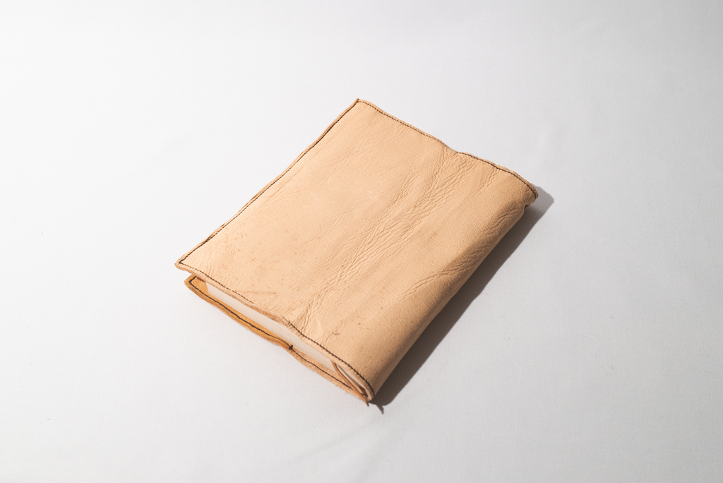 Book Cover ”Paperback”